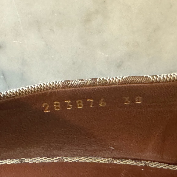 Gucci Monogram Peep Toe Wedge Shoes - Picture 4 of 5